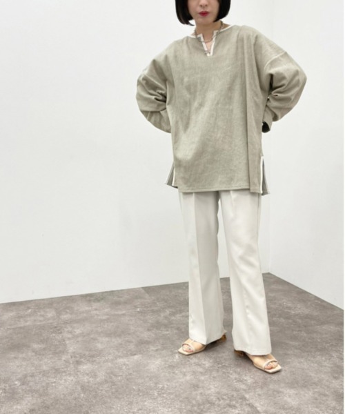 apres jour mignon(アプレジュールミニョン)の「楊柳カットキーネックトップス 【ZOZOTOWN限定アイテム】(Tシャツ/カットソー・レディース・アイボリー/カーキ/グレイッシュベージュ・X-LARGE/フリー)」の9枚目の写真