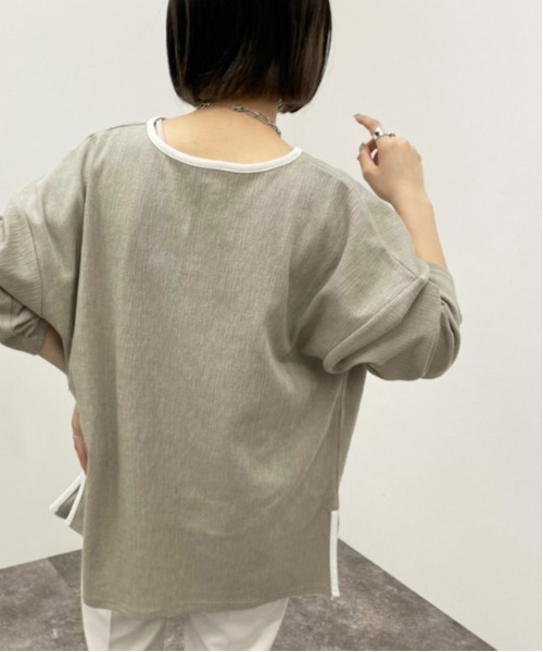 apres jour mignon(アプレジュールミニョン)の「楊柳カットキーネックトップス 【ZOZOTOWN限定アイテム】(Tシャツ/カットソー・レディース・アイボリー/カーキ/グレイッシュベージュ・X-LARGE/フリー)」の5枚目の写真