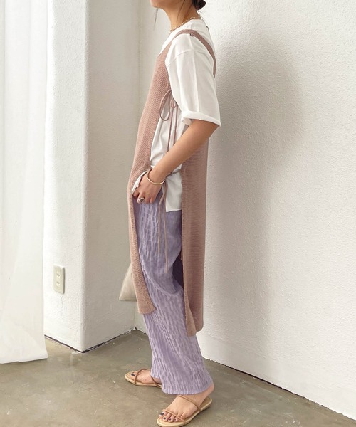 Shelly island（シェリーアイランド）の「テープヤーンロングジレ/ロングベスト（ニット/セーター・レディース・ホワイト/モカ・FREE）」の5枚目の写真