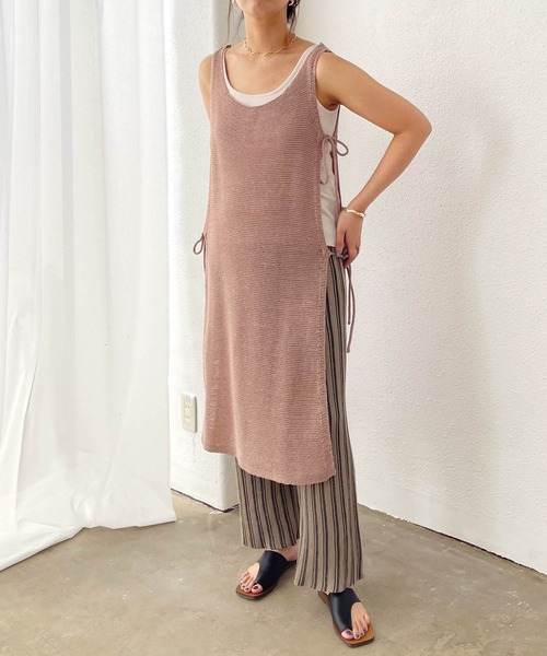 Shelly island（シェリーアイランド）の「テープヤーンロングジレ/ロングベスト（ニット/セーター・レディース・ホワイト/モカ・FREE）」の7枚目の写真