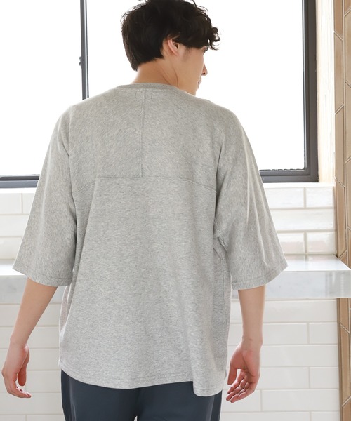 LAKOLE（ラコレ）の「ミニ裏毛ドルマンBIG-Tシャツ / 937737（Tシャツ/カットソー・メンズ・グレー/ホワイト/グリーン/ブラック・MEDIUM/LARGE）」の5枚目の写真