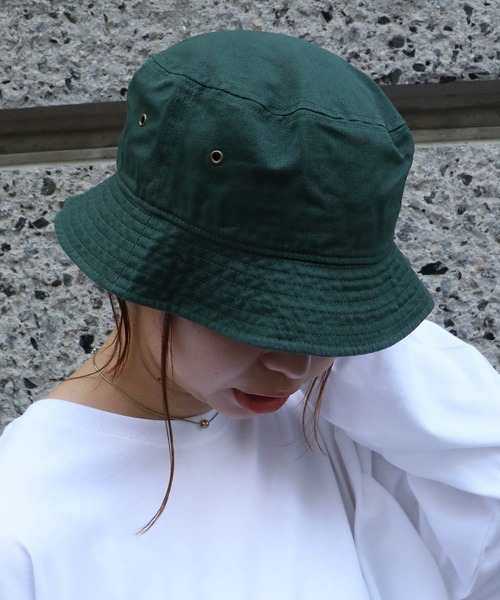 newhattan（ニューハッタン）の「newhattan/コットンバケットハット（ハット・メンズ・ブラック系その他/インディゴブルー/ブラック/カーキ/オフホワイト/ライトブルー/ホワイト/デザートカモ/カモフラージュ/ネイビー/ダークグリーン/バーガンディー・FREE/SMALL）」の7枚目の写真