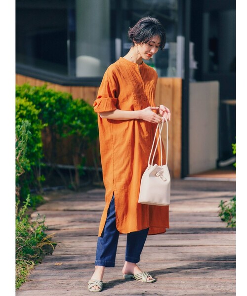 SHOO・LA・RUE（シューラルー）の「◆【S-3L】綿シフォンピンタックワンピース（ワンピース・レディース・ライトブルー/ブラック/ナチュラル/ライトオレンジ系・01/02/03/04/05）」の17枚目の写真