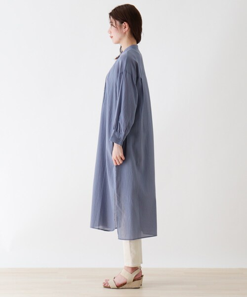 SHOO・LA・RUE（シューラルー）の「◆【S-3L】綿シフォンピンタックワンピース（ワンピース・レディース・ライトブルー/ブラック/ナチュラル/ライトオレンジ系・01/02/03/04/05）」の12枚目の写真