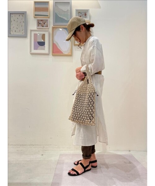 SHOO・LA・RUE（シューラルー）の「◆【S-3L】綿シフォンピンタックワンピース（ワンピース・レディース・ライトブルー/ブラック/ナチュラル/ライトオレンジ系・01/02/03/04/05）」の22枚目の写真