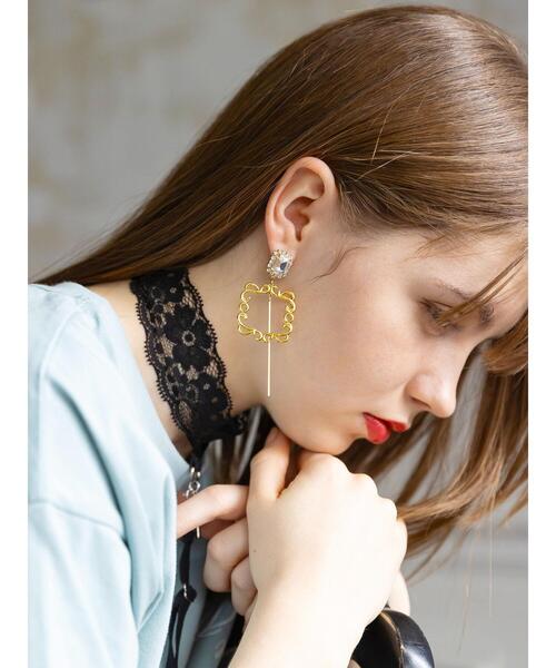 Honey Salon（ハニーサロン）の「スクエアビジューアシメピアス（ピアス（両耳用）・レディース・ライトブルー/クリア・FREE）」の17枚目の写真