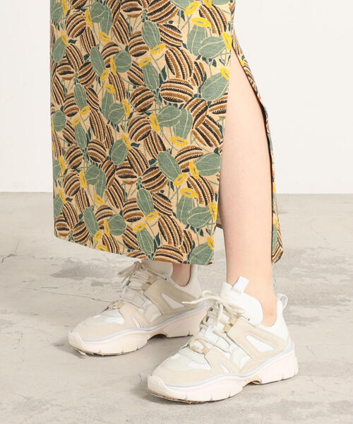 BACCA（バッカ）の「エクゾチックフラワー  ロングセミタイトスカート（スカート・レディース・ベージュ系その他・36/34）」の9枚目の写真