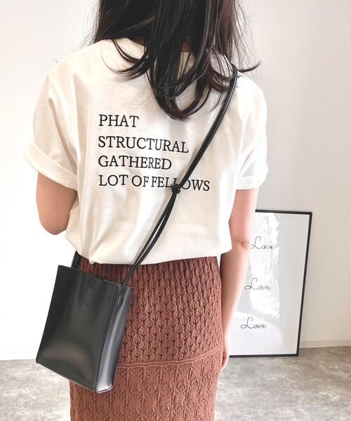 MLI'A（エムリア）の「Back4段刺繍ロゴTシャツ（Tシャツ/カットソー・レディース・ブルー/ホワイト×レッド/ホワイト×ブラック/スミクロ・M）」の2枚目の写真