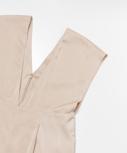 SENSE OF PLACE by URBAN RESEARCH（センスオブプレイスバイアーバンリサーチ）の「Vネックオールインワン（つなぎ/オールインワン・レディース・ブラック/ベージュ/グリーン・MEDIUM/SMALL/LARGE）」の21枚目の写真