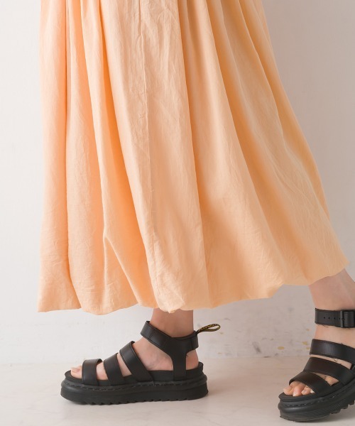 OMNES（オムネス）の「綿サテンガーゼ 吊り紐付き2重バルーンスカート（スカート・レディース・グレー系その他/サーモンピンク/チャコール・FREE）」の5枚目の写真