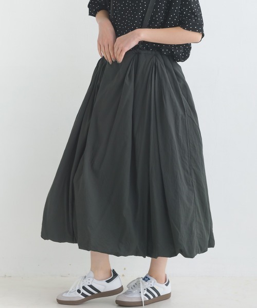 OMNES（オムネス）の「綿サテンガーゼ 吊り紐付き2重バルーンスカート（スカート・レディース・グレー系その他/サーモンピンク/チャコール・FREE）」の16枚目の写真