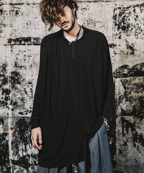 NO ID.(ノーアイディ)の「mlt3465-アシンメトリーギャザーBIG-PO プルオーバー(Tシャツ/カットソー・メンズ・ホワイト/オレンジ/ブルー/ブラック・ONE SIZE)」の8枚目の写真
