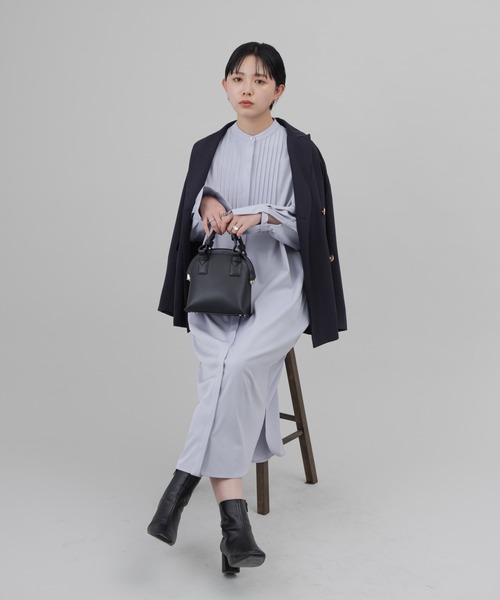 Aunt Marie's(アントマリーズ)の「ショルダータックピンタックシャツワンピース(ワンピース・レディース・ベージュ/アイボリー/ブラック/ナチュラル/ブルー・FREE)」の7枚目の写真