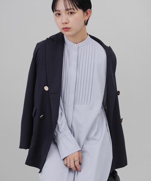 Aunt Marie's(アントマリーズ)の「ショルダータックピンタックシャツワンピース(ワンピース・レディース・ベージュ/アイボリー/ブラック/ナチュラル/ブルー・FREE)」の10枚目の写真