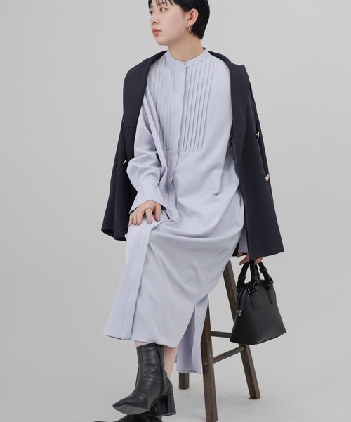 Aunt Marie's(アントマリーズ)の「ショルダータックピンタックシャツワンピース(ワンピース・レディース・ベージュ/アイボリー/ブラック/ナチュラル/ブルー・FREE)」の19枚目の写真