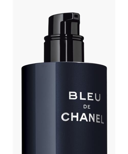 CHANEL（シャネル）の「ブルー ドゥ シャネル 2-IN-1 モイスチャ