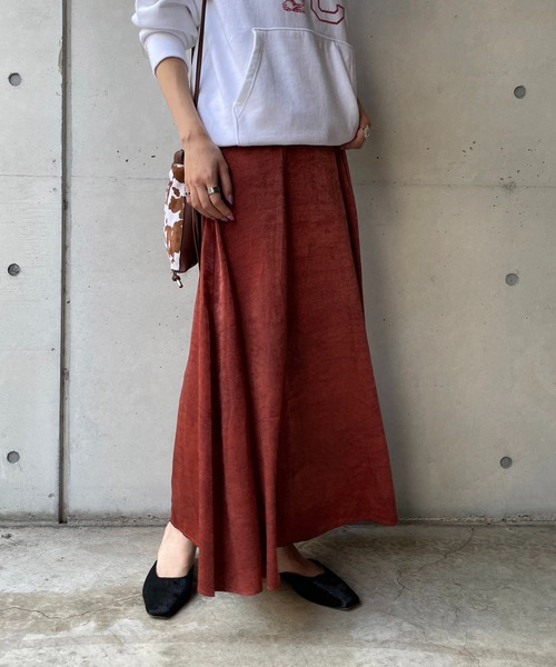 CAPRICIEUX LE'MAGE(カプリシューレマージュ)の「モザイクピーチタッチフレアスカート(スカート・レディース・ベージュ/ブラウン/アイボリー・FREE)」の3枚目の写真