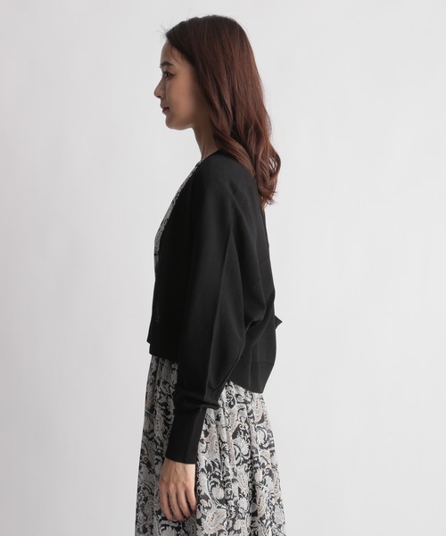 Andemiu（アンデミュウ）の「【UVイージーケア】キナガシショートカーディガン215526（カーディガン/ボレロ・レディース・ブラック/ライトグレー/モカ・FREE）」の11枚目の写真