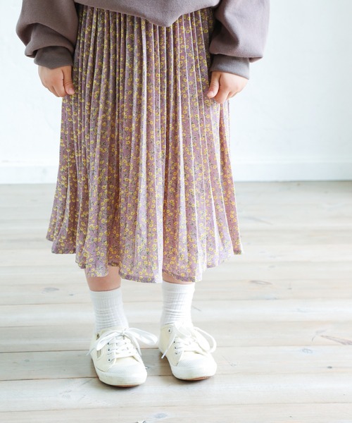 pairmanon(ペアマノン)の「【ママとおそろい】アコーディオンプリーツロング総柄スカート(その他パンツ・キッズ・ベージュ系その他/グリーン系その他/ブラウン系その他3/ブルー系その他2/ライトパープル/ブルー系その他3/ピンク系その他/グリーン/ブラック×ホワイト/レオパード/ブラック系その他2/ホワイト系その他/ブラウン系その他2・100/110/120/130/140/150/90)」の11枚目の写真