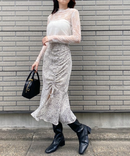 Loueme（ルエム）の「ダルメシアン柄ドロストマーメイドスカート（スカート・レディース・ホワイト・M）」の7枚目の写真
