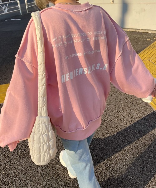 WEGO(ウィゴー)の「WEGO/【WEB限定】インサイドアウトステッチロゴプルオーバー(スウェット・レディース・ブルー/ホワイト/グリーン/ブラック/杢グレー/ピンク・FREE)」の6枚目の写真