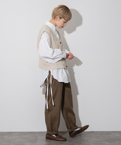 kutir（クティール）の「ドローコードシャツ（シャツ/ブラウス・レディース・マスタード/グレー/ホワイト・FREE）」の17枚目の写真