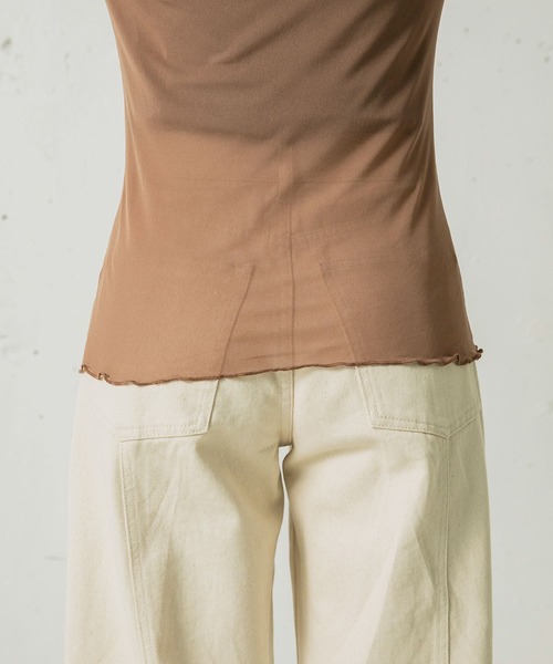 mikke(ミッケ)の「ハイネックシアーメロートップス(Tシャツ/カットソー・レディース・ネイビー/アイボリー/モカ・FREE)」の6枚目の写真