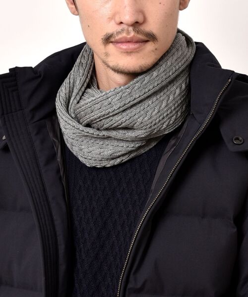 SHIPS（シップス）の「SHIPS: アランニット スヌード（ネックウォーマー/スヌード・メンズ・ブラック/ベージュ/グリーン/グレー・ONE SIZE）」の3枚目の写真