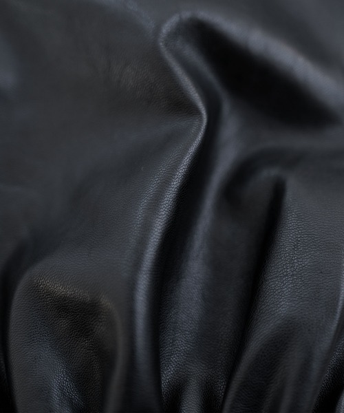 ＡＮＤＪ（アンドジェイ）の「【ANDJ MADE】フェイクレザージョガーパンツ（その他パンツ・レディース・ブラック・M）」の4枚目の写真