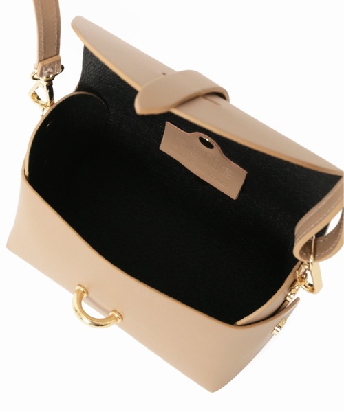 AULENTTI(オウレンティ)の「【AULENTTI/オウレンティ】RUGA:ショルダーバッグ◆(ショルダーバッグ・レディース・ベージュ/ブラック・FREE)」の13枚目の写真