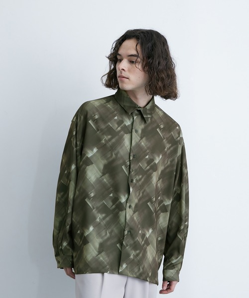 JUNRED（ジュンレッド）の「バルーンスリーブオーバーシャツ（シャツ/ブラウス・メンズ・チャコールグレー/パープル系その他/グリーン系その他/ホワイト/ダークブラウン/グリーン/グレー/ネイビー/ブラウン系その他/ライトグレー・L/M）」の6枚目の写真