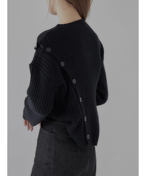 amel（エイメル）の「shoulder button knit / black（ニット/セーター・レディース・ブラック・FREE）」の4枚目の写真