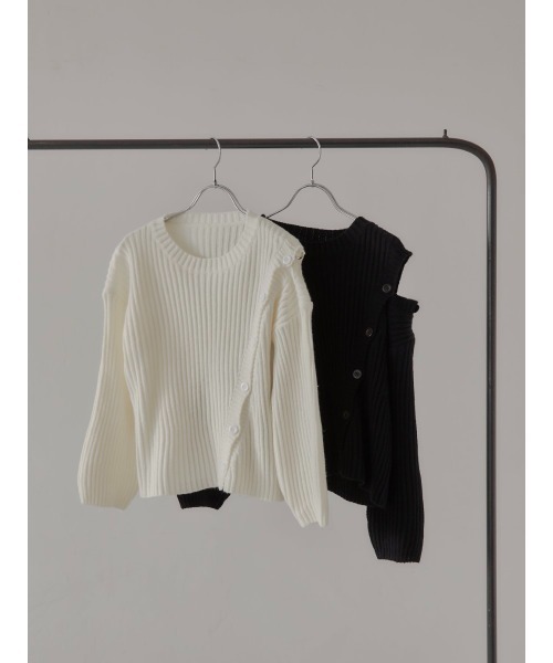 amel（エイメル）の「shoulder button knit / black（ニット/セーター・レディース・ブラック・FREE）」の11枚目の写真
