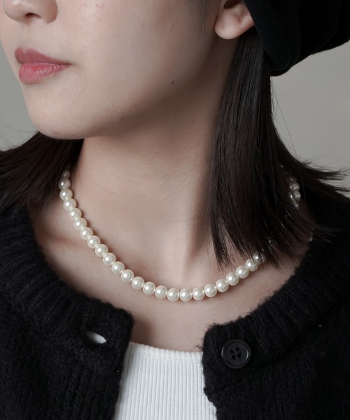 SPINNS(スピンズ)の「35cm 0.8mmパールネックレス(ネックレス・レディース・ホワイト・ONESIZE)」の3枚目の写真