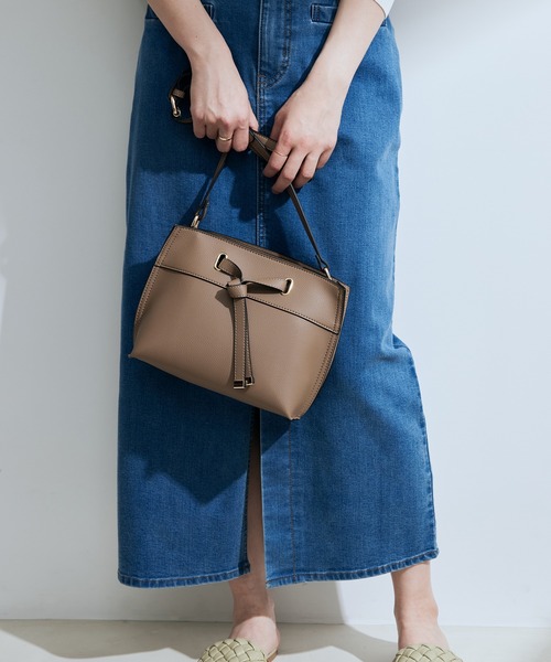 VIS(ビス)の「【新色追加】フロントタイミニショルダーバッグ(ショルダーバッグ・レディース・ブラック/ホワイト/サックスブルー/ベージュ系その他/ダークグリーン・FREE)」の8枚目の写真