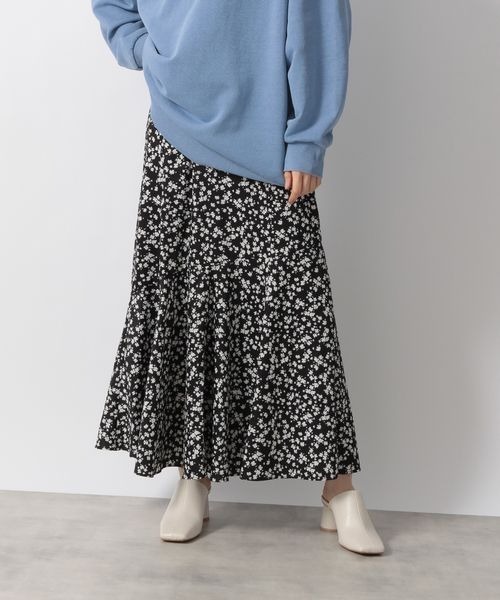 LOWRYS FARM（ローリーズファーム）の「ハナガラキリカエフレアスカート　268522（スカート・レディース・ブラック/ブラウン/アイボリー・FREE）」の5枚目の写真