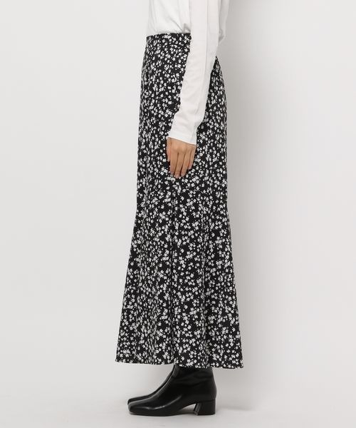 LOWRYS FARM（ローリーズファーム）の「ハナガラキリカエフレアスカート　268522（スカート・レディース・ブラック/ブラウン/アイボリー・FREE）」の7枚目の写真