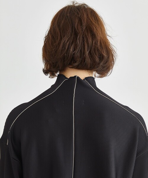 LiNoH（リノー）の「DROPNEEDLE STRETCH RIB L/S TEE（Tシャツ/カットソー・メンズ・ライトグレー/ブラック・1/2）」の13枚目の写真