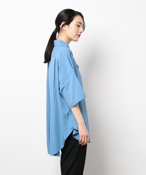 THISIS(ディスイズ)の「ビッグシルエット ポリストレッチ ドロップショルダーシャツ トップス レディース(シャツ/ブラウス・レディース・ホワイト/グリーン/サックスブルー/イエロー/チャコール/ブラック/ネイビー/パープル・LARGE/X-LARGE/MEDIUM)」の9枚目の写真