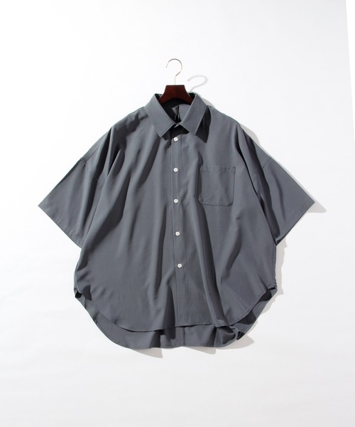THISIS(ディスイズ)の「ビッグシルエット ポリストレッチ ドロップショルダーシャツ トップス レディース(シャツ/ブラウス・レディース・ホワイト/グリーン/サックスブルー/イエロー/チャコール/ブラック/ネイビー/パープル・LARGE/X-LARGE/MEDIUM)」の3枚目の写真