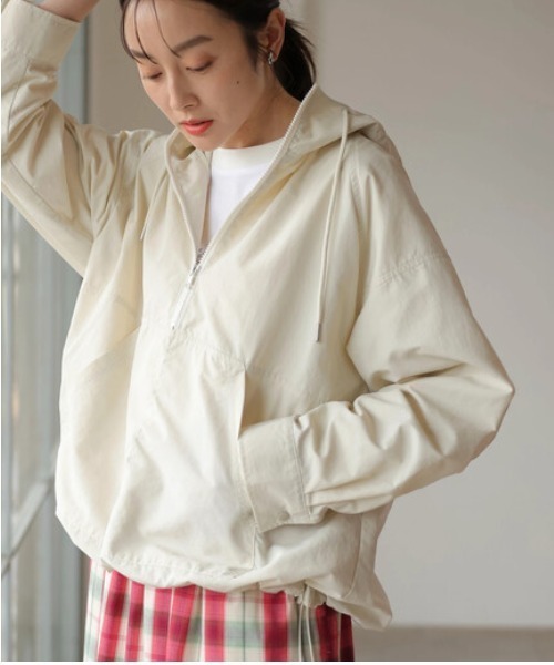 Green　Parks（グリーンパークス）の「アノラックブルゾン（ブルゾン・レディース・ブラック/カーキ/ホワイト系その他2・FREE）」の2枚目の写真