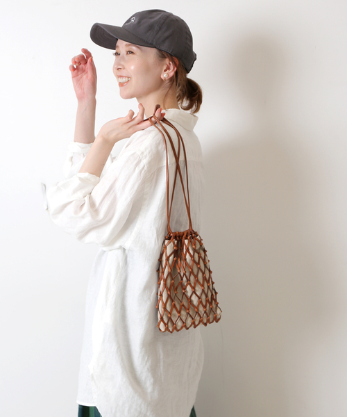 SLOBE IENA(スローブイエナ)の「【JAMIRAY / ジャミレイ】メッシュショルダーバッグ(ショルダーバッグ・レディース・シルバー/キャメル・FREE)」の7枚目の写真