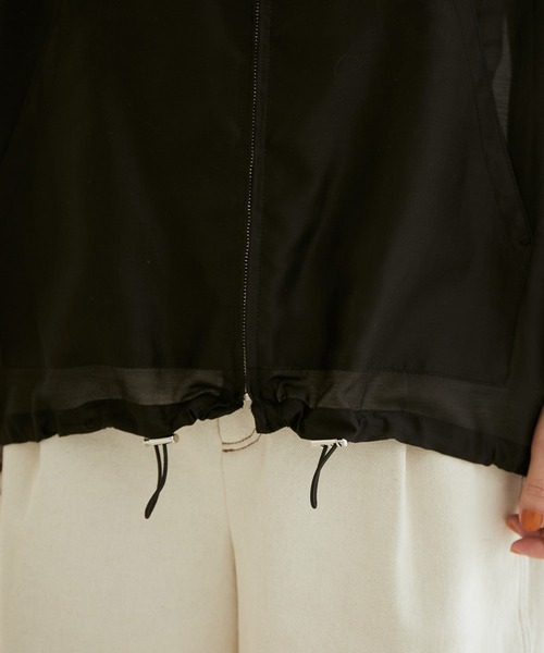 SALON adam et rope'（サロン アダム エ ロペ）の「シアーフーデッドブルゾン（ブルゾン・レディース・ブラック/グレー/イエロー・FREE）」の17枚目の写真