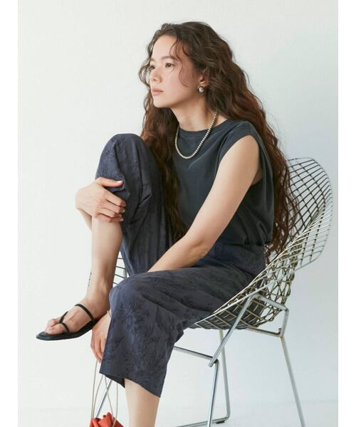 Ungrid（アングリッド）の「ウォッシュカラータンクトップ（タンクトップ・レディース・オフホワイト/チャコールグレー/オレンジ/ブルー/ブラウン・FREE）」の7枚目の写真