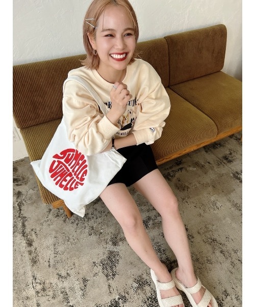 JUMELLE(ジュメロ)の「タイポグラフィートートバッグ(トートバッグ・レディース・グリーン/ホワイト・FREE)」の9枚目の写真