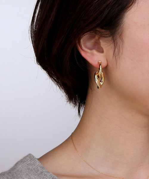 Manon's Selection（マノンズセレクション）の「ダブルサークルイヤリング（イヤリング・レディース・シルバー/ゴールド・ONE SIZE）」の3枚目の写真