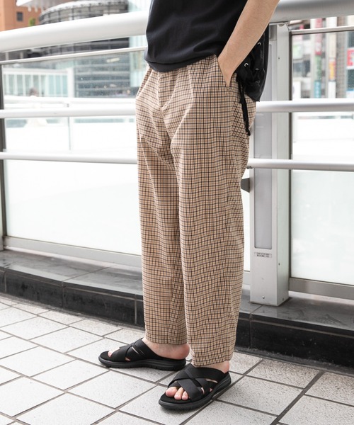 niko and...(ニコアンド)の「PEファンクションパンツ(その他パンツ・メンズ・ブラック/ベージュ/カーキ/スモーク・MEDIUM/LARGE)」の1枚目の写真