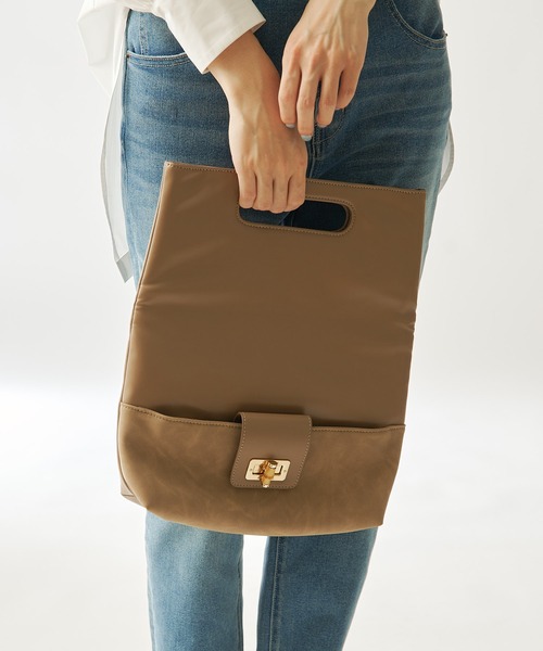 PAPILLONNER（パピヨネ）の「様々なシチュエーションに/3WAY/折りたたみショルダー/PAPILLONNER/パピヨネ（ショルダーバッグ・レディース・ベージュ/サックスブルー・FREE）」の19枚目の写真