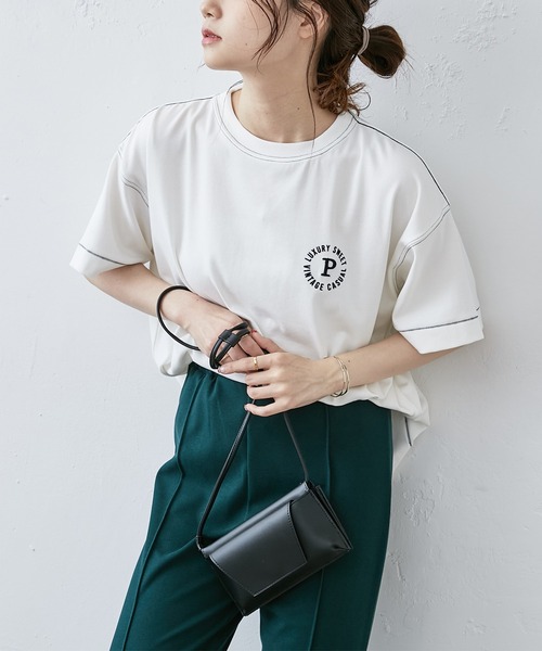 PUAL CE CIN(ピュアルセシン)の「フロッキープリント配色ステッチT(Tシャツ/カットソー・レディース・オフホワイト/チャコールグレー/グレイッシュベージュ・FREE)」の4枚目の写真