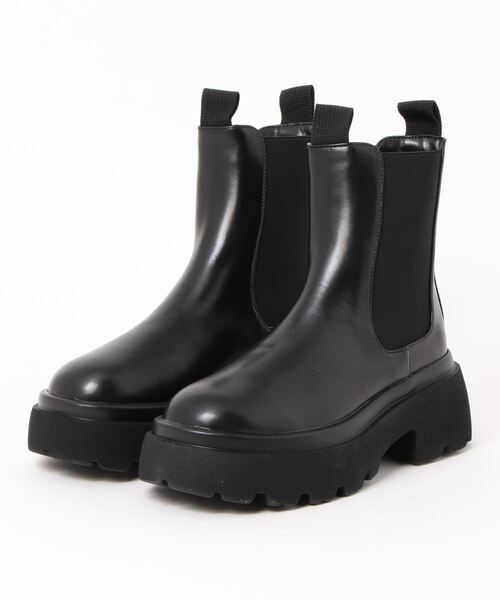 ENVYM(アンビー)の「ショートサイドゴアブーツ(ブーツ・レディース・ホワイト/ブラック・22.5cm/23.5cm/24.5cm)」の6枚目の写真